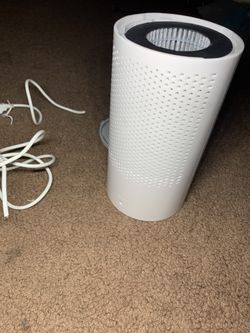 Mini air purifier