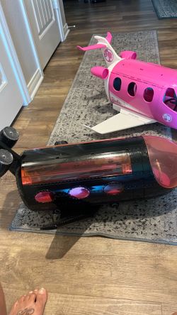 Barbie airplane and LOL doll airplane