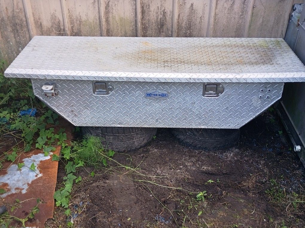 Used Truck Tool Box 