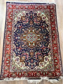 Fine Antique Persian Qum Silk Rug – 40” x 57”