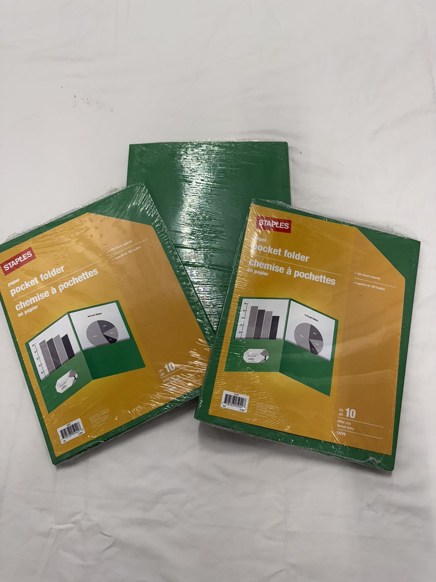 New!!! Staples Green Pocket Folders See Description