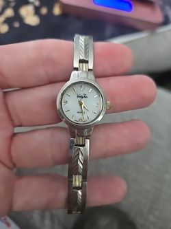 Vanity Fair Watch Women Gold & Silver Tone Chevron Link