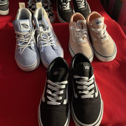 Kids Vans Sz: 1.5 - 3