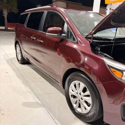 2015 KIA Sedona