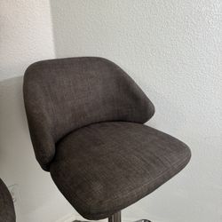 2 Bar Stools