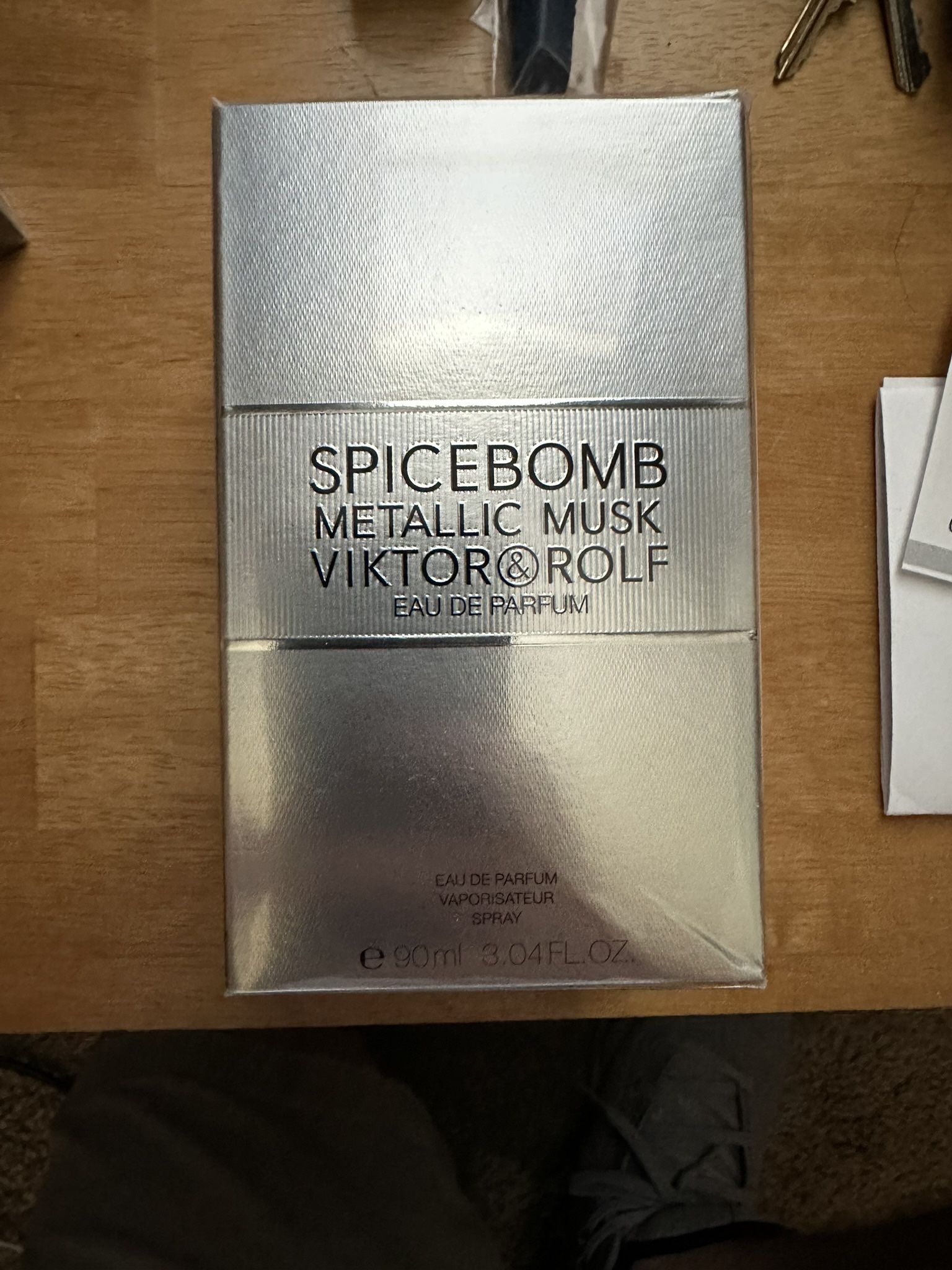 Victor & Rolf SPICEBOMB Metallic Musk Eau de Parfum