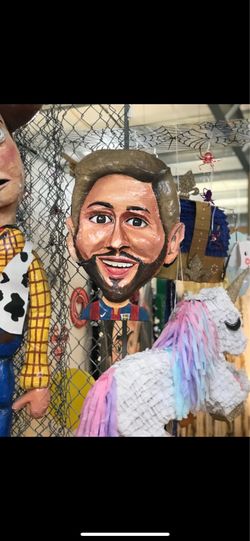 🎉 CUSTOM-MADE PIÑATAS – ANY DESIGN! 🎉