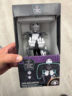 Jack skelington remote holder