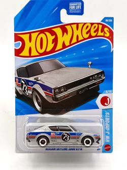 Hot Wheels 1:64 Scale Diecast Model - Nissan Skyline 2000 GT-R