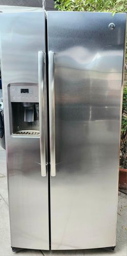 GE Stainless Steel Side-by-Side Refrigerator