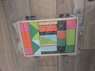 Wooden Building Blocks Set with pull string