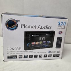 Planet  Audio  Indash  New Model P9628B