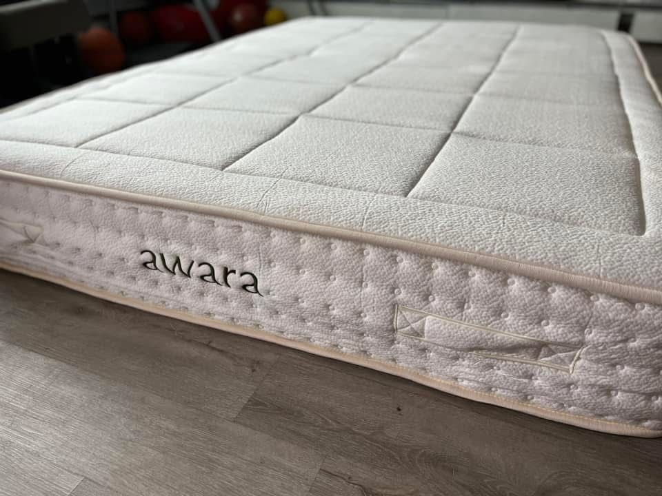 King Size Mattress Awara Natural Hybrid
