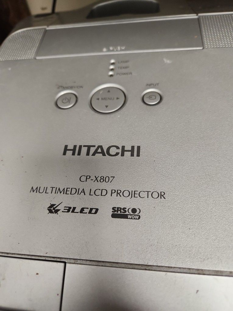HITACHI MULTIMEDIA LCD PROJECTOR 150$