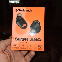 Brand New Never Opened Skullcandy SESH ANC