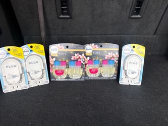 Febreze refills & plug ins bundle