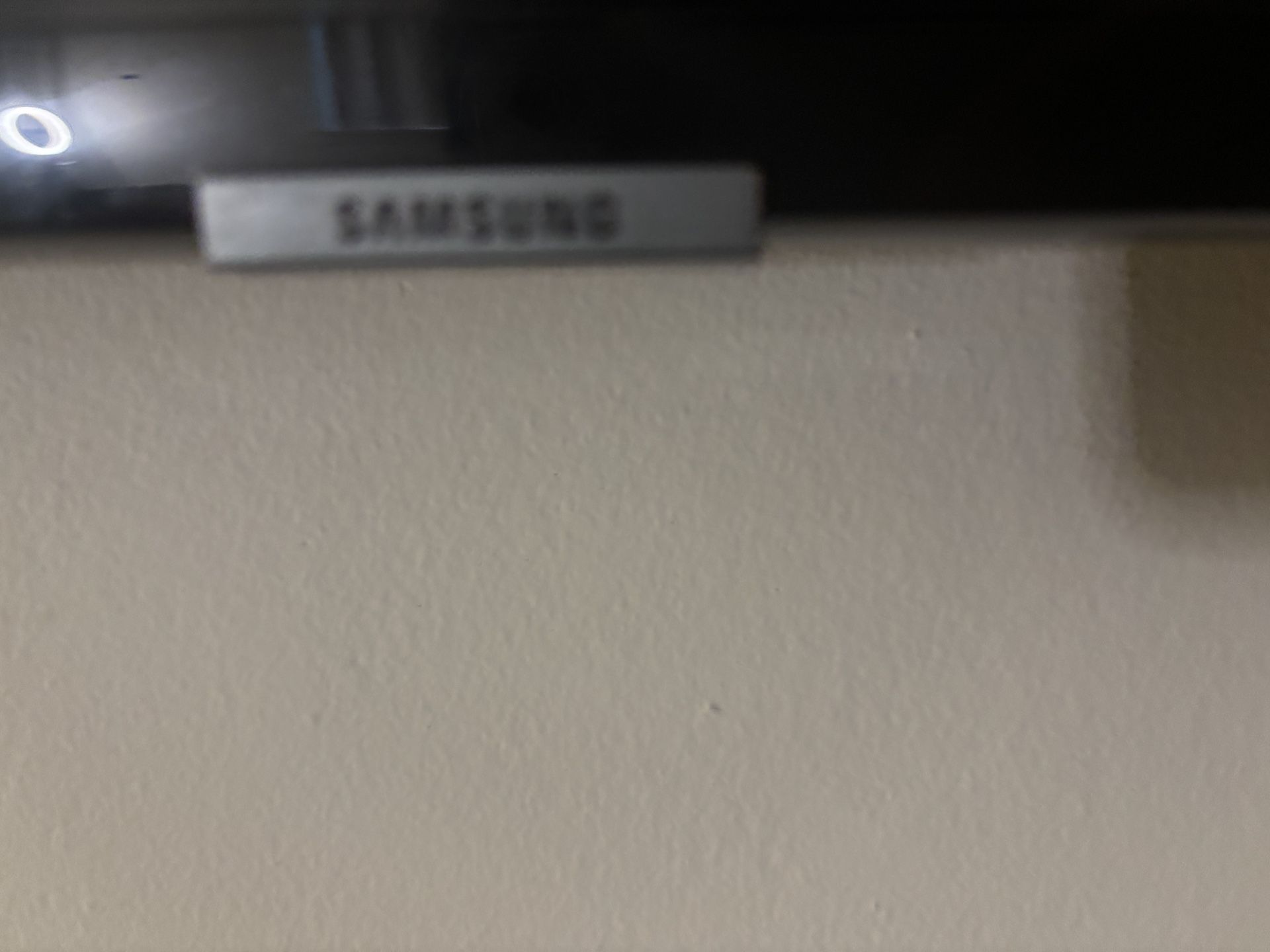 Samsung TV 40in