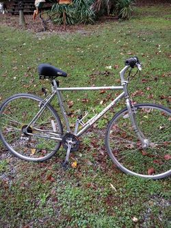 MONGOOSE CROSSWAY 650 GREAT BIKE for Sale in Greensboro NC OfferUp
