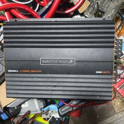 Quantum Audio 3200 Watt 4 Channel Amp Like New