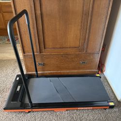 Treadmill Like New