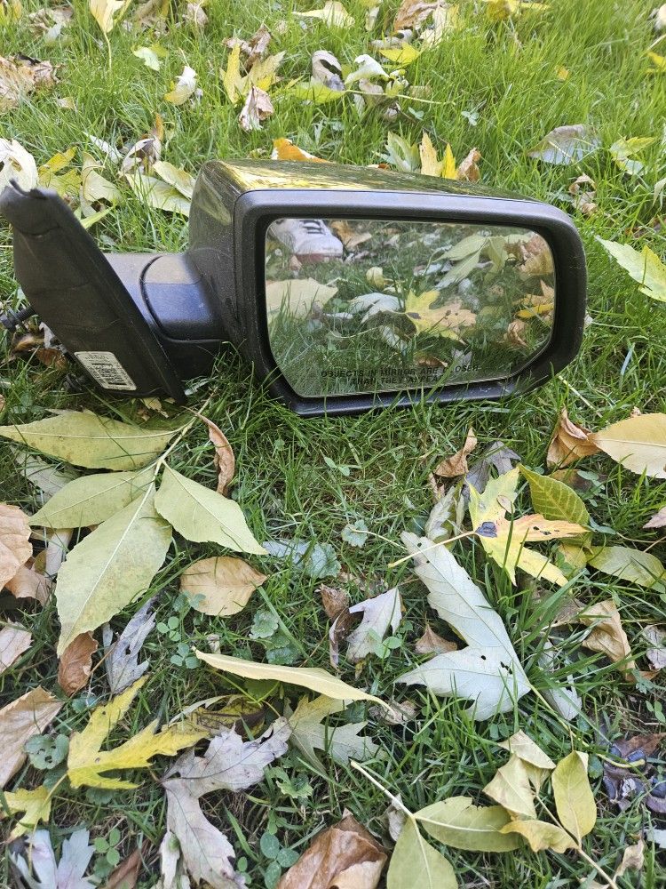 Rt Side Gmc Acadia Mirror