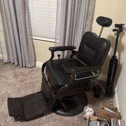 Like New Barber Chair 