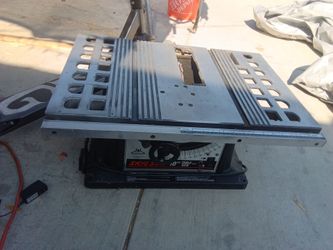 Skill saw table saw