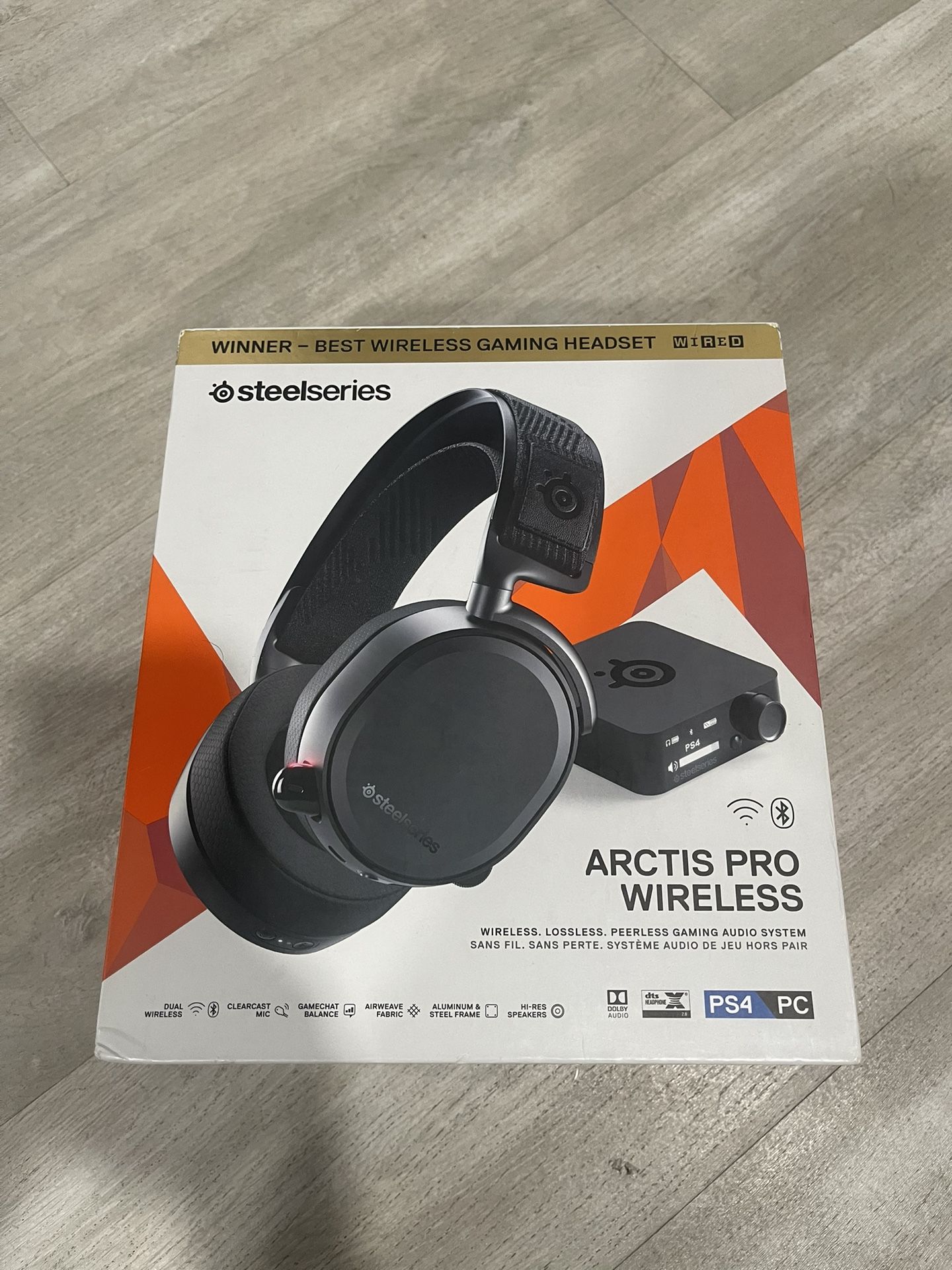 Steelseries Arctis Pro Wireless