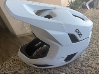 Brand New POC MTB Helmet M