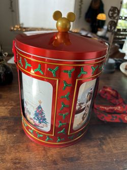 Disneyland Christmas Popcorn Musical Bucket