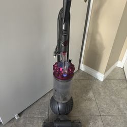 Great Dyson Vacuum 