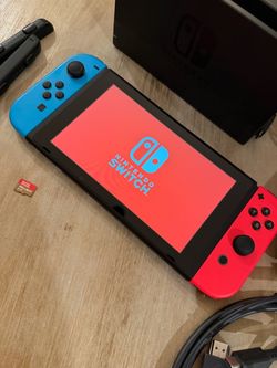 Nintendo Switch 1 with all accessories and 400gb sd card