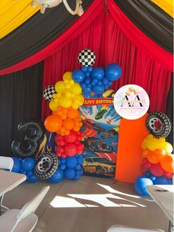 Hot wheels backdrop balloons