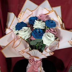 Flores Eternas  de Listón hechas a mano Con Luz Led