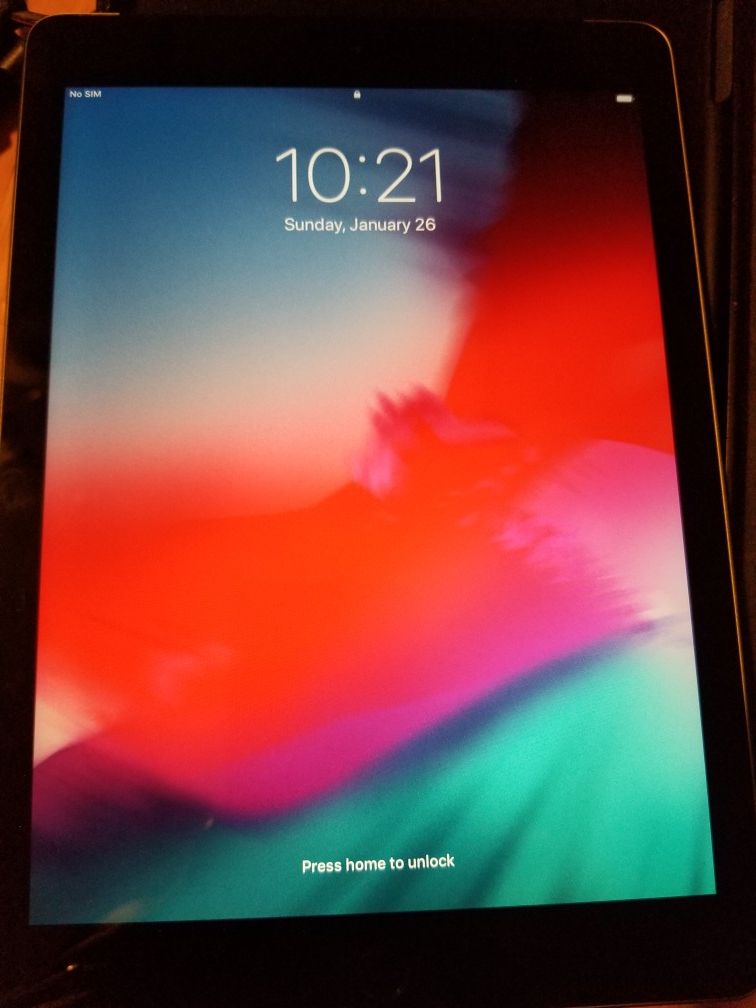 6th Gen iPad A1954 (Current iPad and not outdated) FOR PARTS Only!