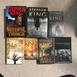 Lot Of Stephen King Books