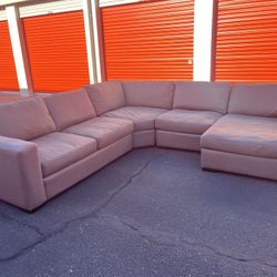 Sectional Couch-Free Delivery 