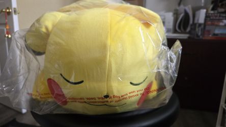 18" Pokemon Pikachu Pillow * NEW *