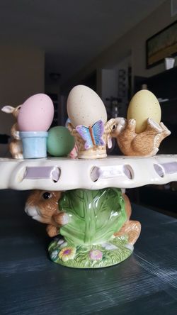 Porcelain easter decoration