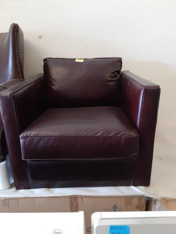 Very nice Leather Chair