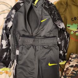 2 Outfits Size 2T Boys 