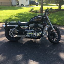 2001 Harley Sportster Hugger