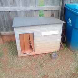 Used dog house