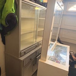 Make up vanity & gray hutch MAKE FAIR OFFER