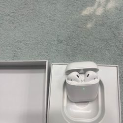 Apple AirPods Generation 2