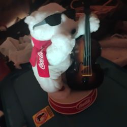 Cola Dancing Polar Bear 