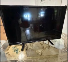 Element LED TV 24 inch