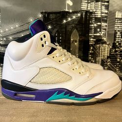 Jordan 5 White Grape Size 10 $80