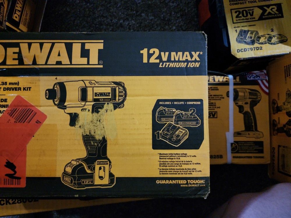 12 Volt Dewalt Impact Driver Kit