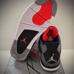 New Authentic Jordan 4 